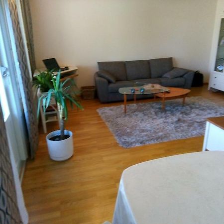 Cozy Two Room Apartment With Sauna Hyvinkää Екстериор снимка